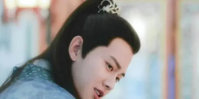 《佳偶天成》开播三集口碑下滑，任嘉伦王鹤润表演争议引观众出戏 - 细节速览