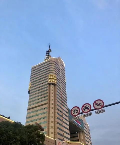 唐嫣赵又廷主演《爱情没有神话》4月28日央视八套开播 - 相关图片