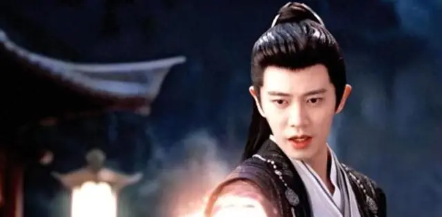 《佳偶天成》播出后观众反馈疲软，任嘉伦王鹤润古偶新作陷表演与剧本双重质疑 - 现场图